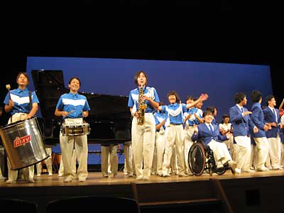 習志野高校の吹奏楽部（全国大会２年連続金賞）の演奏はとてもすばらしかったです。