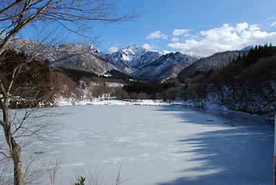 冬の大源太湖も最高にきれいです！